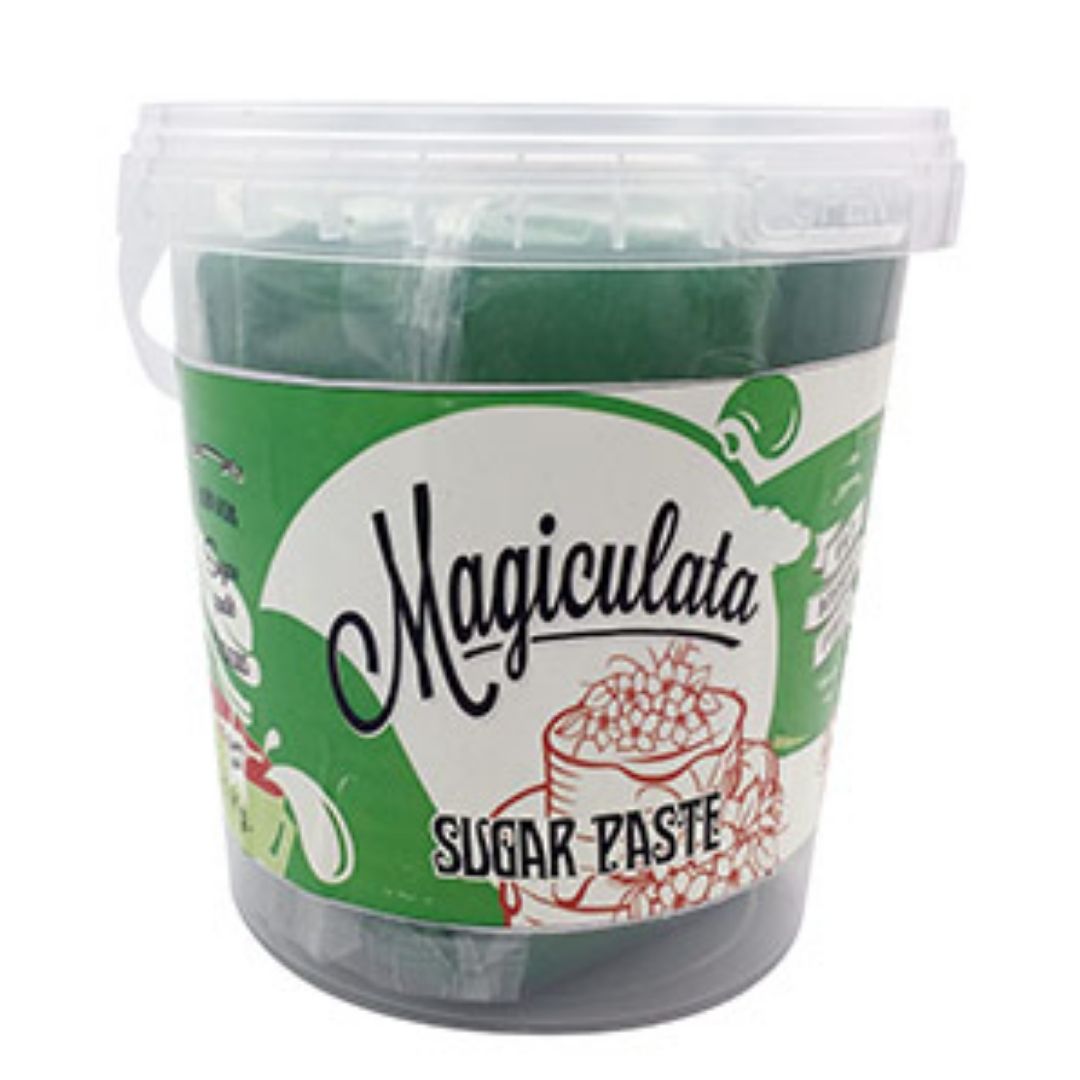 Garden Green Sugar Paste by Magic