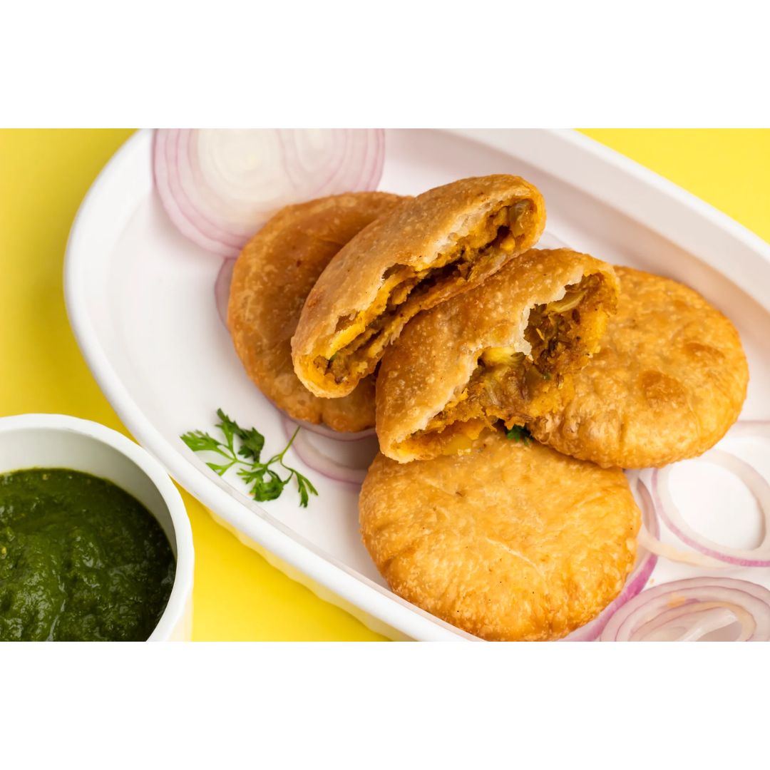 Pyaz Ki Kachori  - 60Gx16Pcs  Freshezy