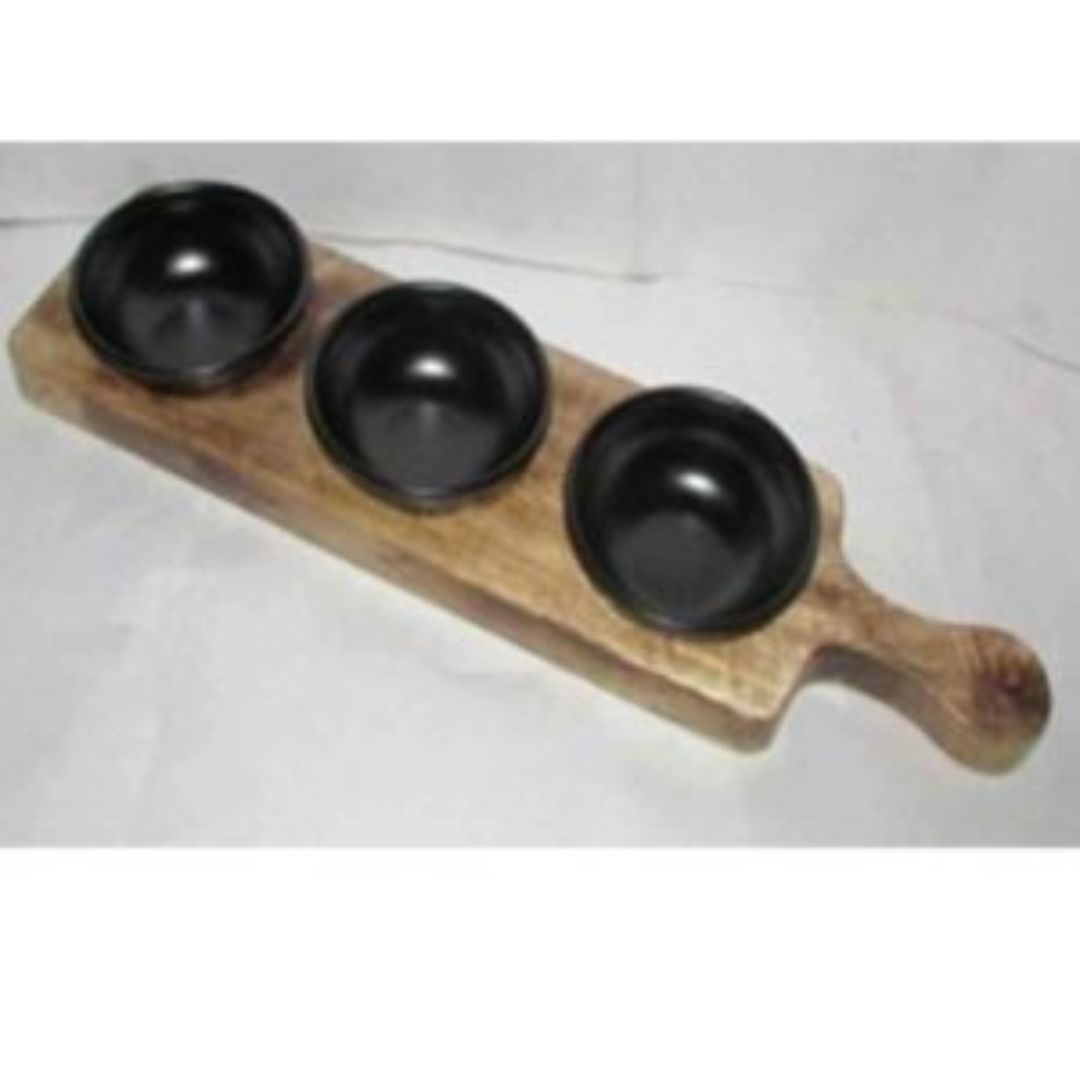 TRIPLE BOWL BAT SERVER WITH METAL BOWL